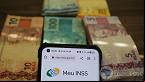 Folha dos aposentados do INSS em Agosto começa a ser paga; veja calendário